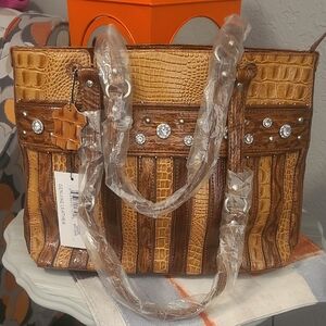 Elegant Brown and Tan Women's Shoulder Bag
